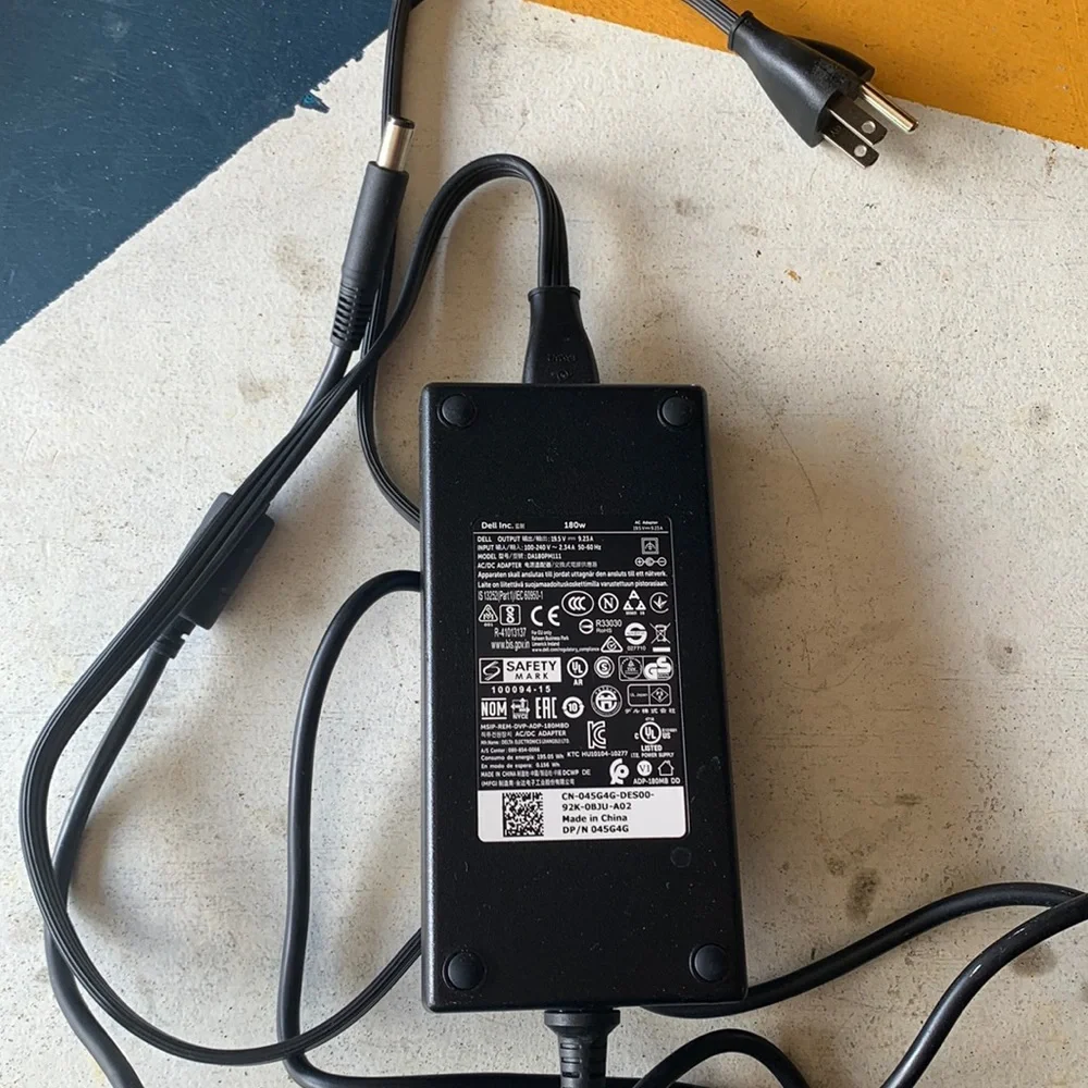 Dell 180w pc/laptop charger